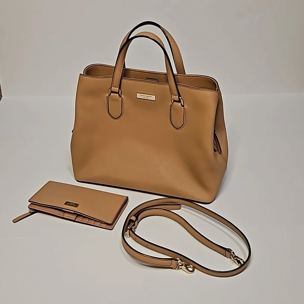 Kate Spade beige medium tote with adjustable crossbody. Includes matching wallet